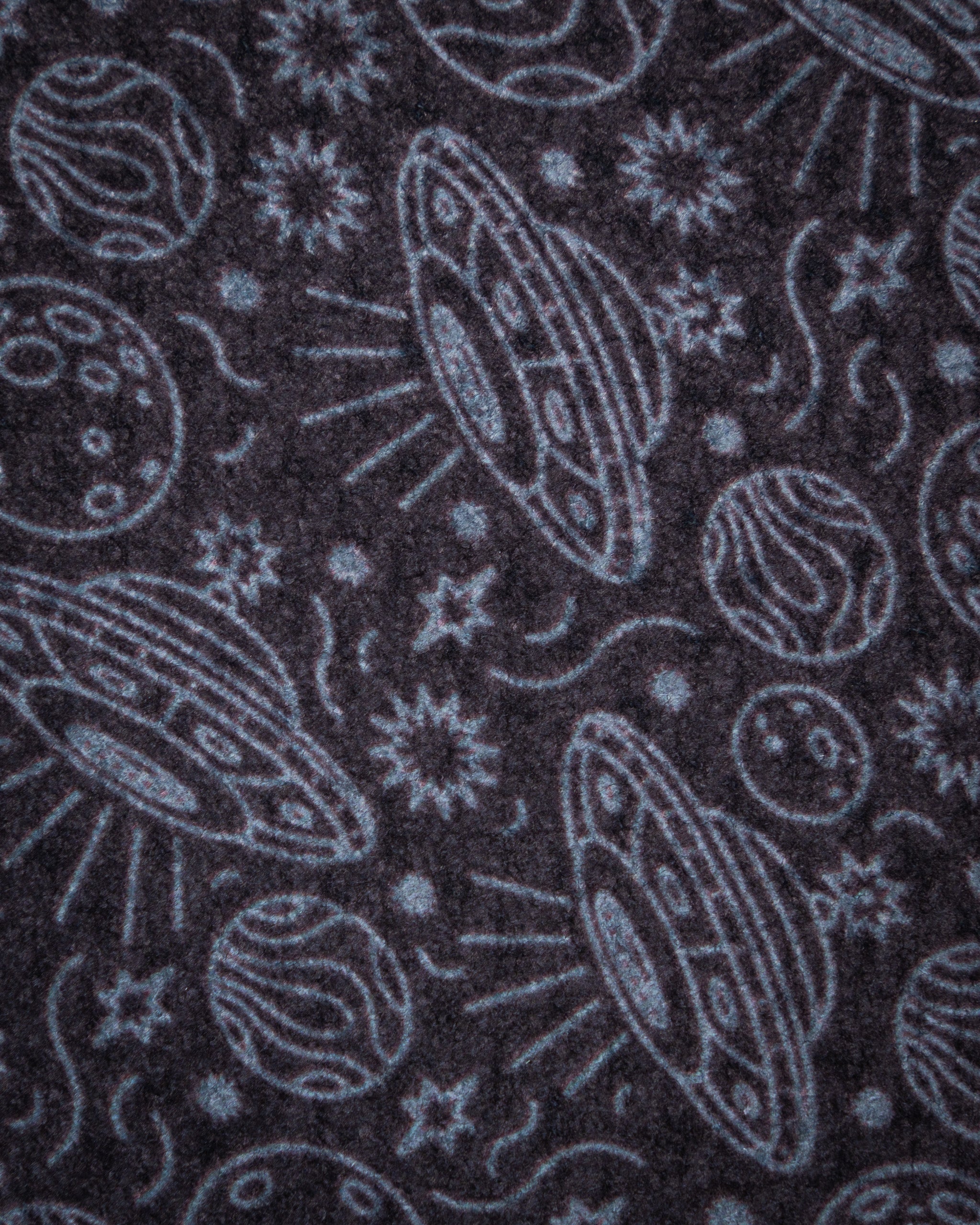 HEYDUDE - Black Hole Towel | Clean Look, Easy Course Use