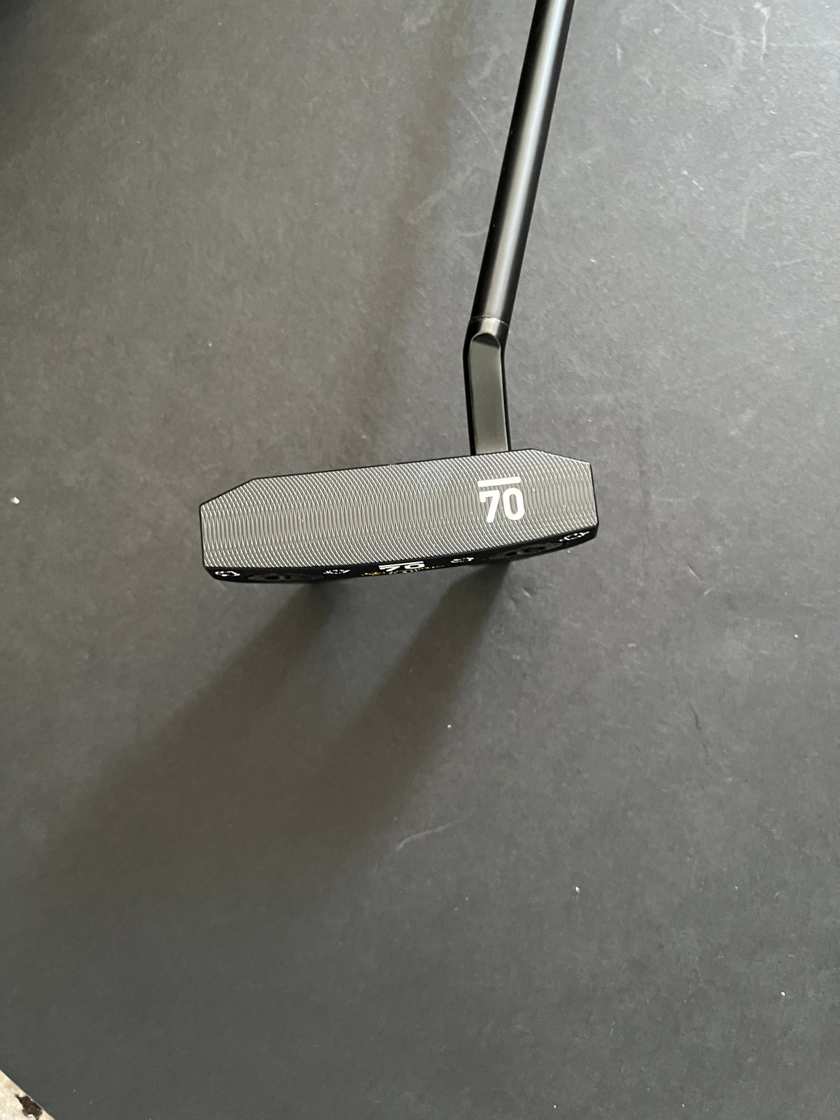 Sub 70 Sycamore 010S 34" RH mallet putter with Superstroke 3.0 grip