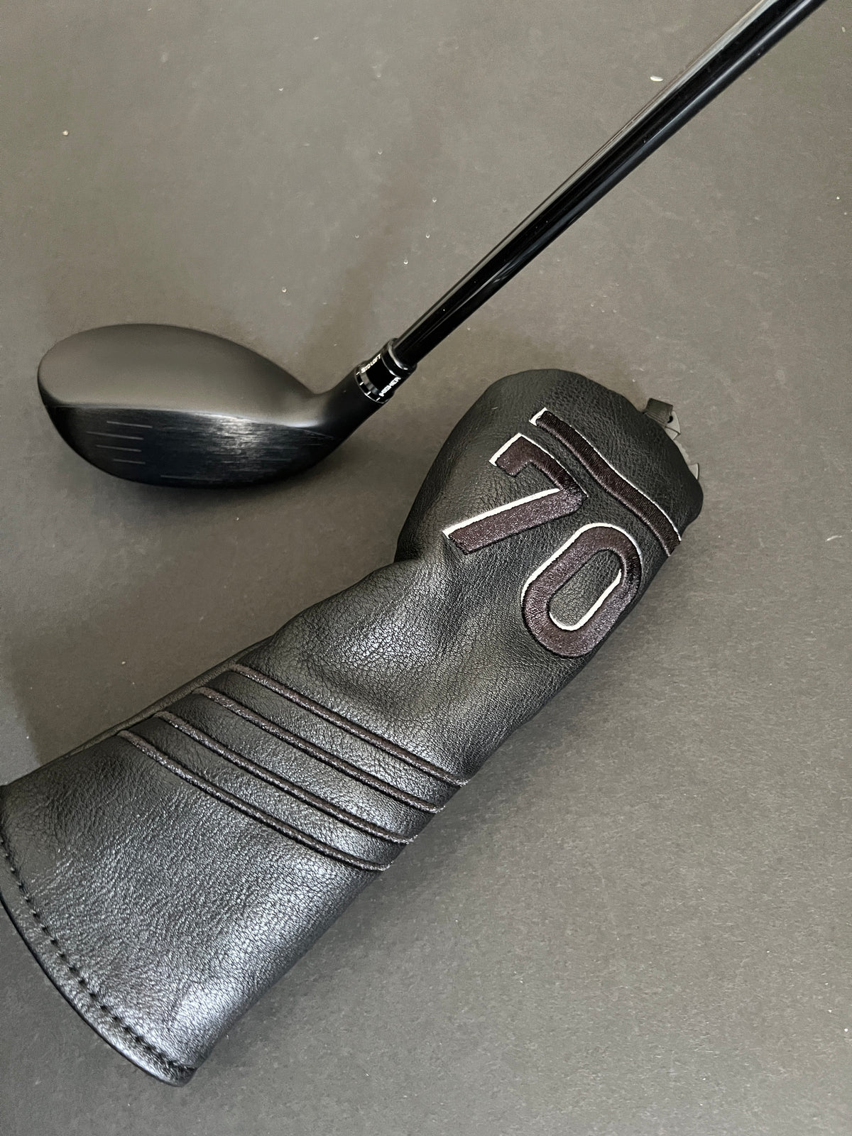 Sub 70 959X 3 Hybrid - UST Recoil shaft F4 85H. Midsize grip RH