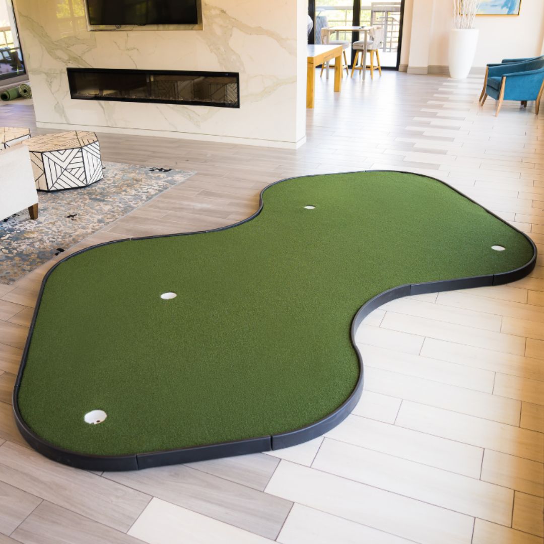 SIGPRO Double Break Putting Green indoor golf product, available from Grater Golf