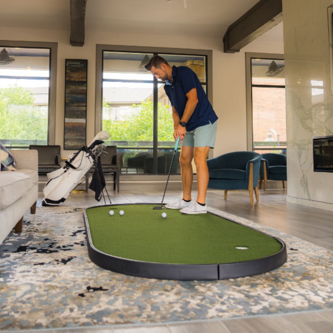 SIGPRO Gimme Putting Green indoor golf product, available from Grater Golf