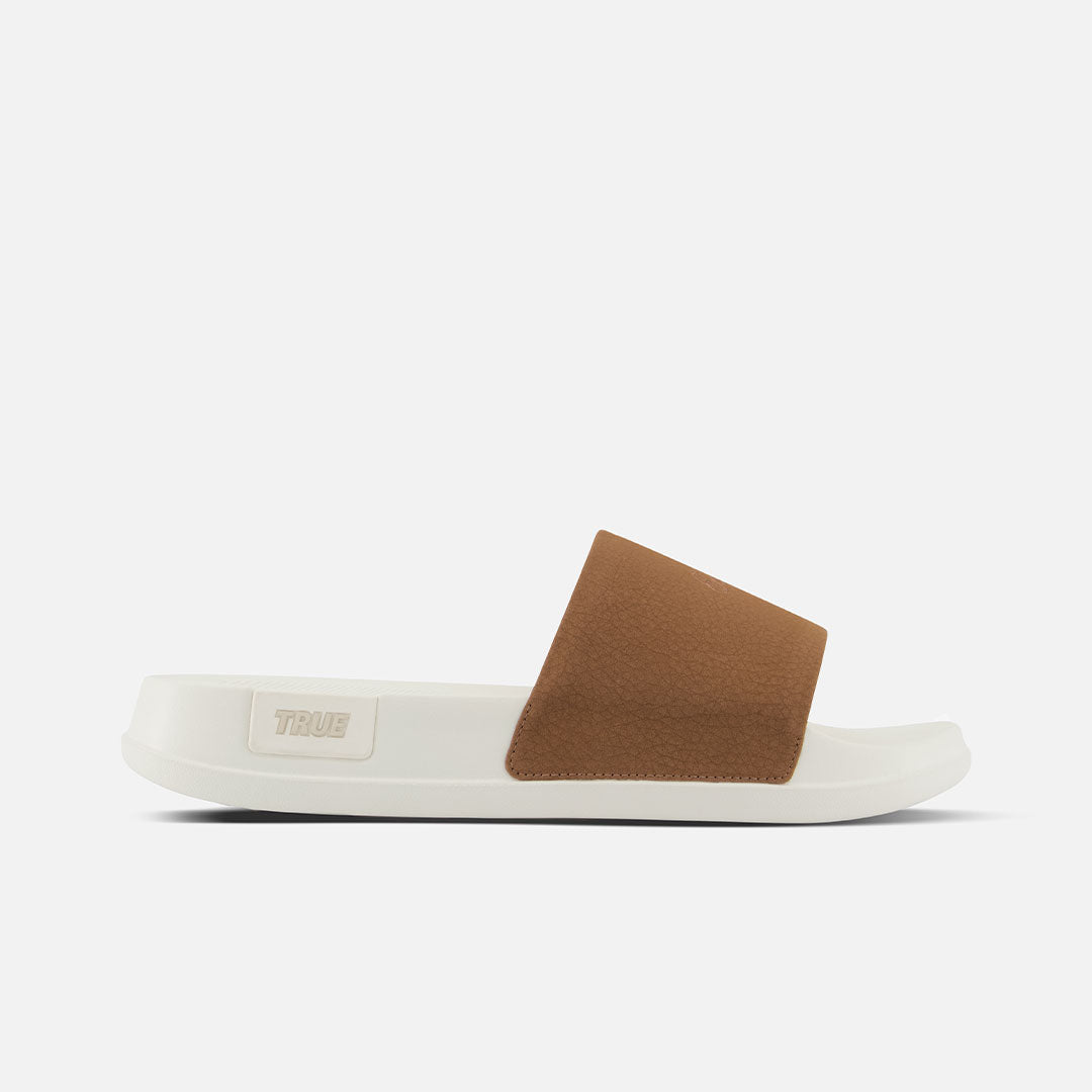 TRUE LinksWear Vacay Slide Men's Recovery Slide - Cream & Camel