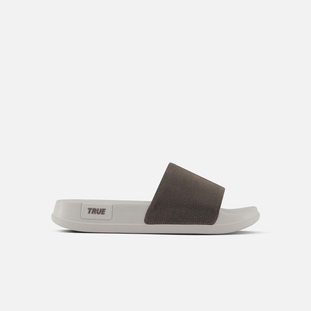 TRUE LinksWear Vacay Slide Women's Recovery Slides