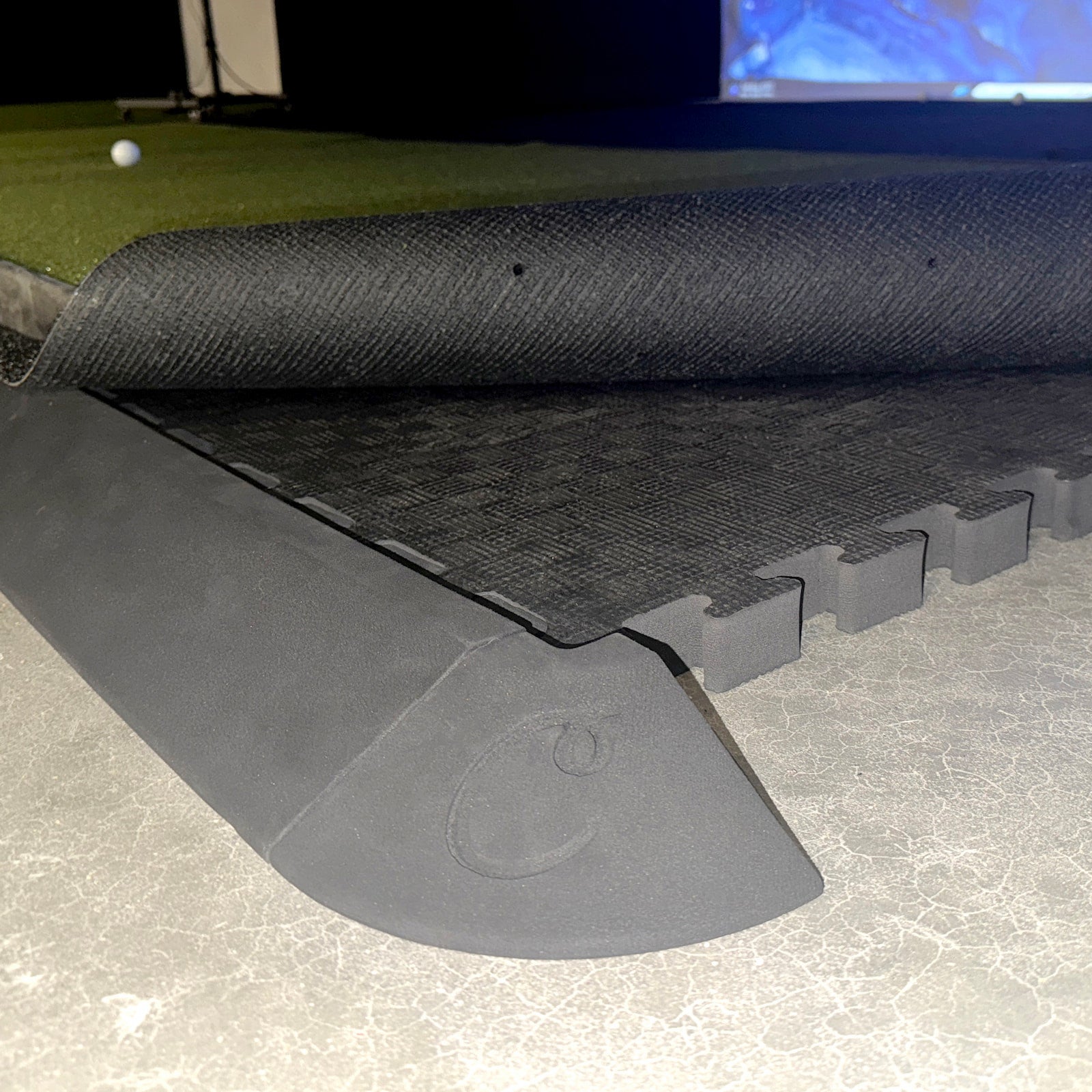 Carl's Place Golf Room Floor Edge Components